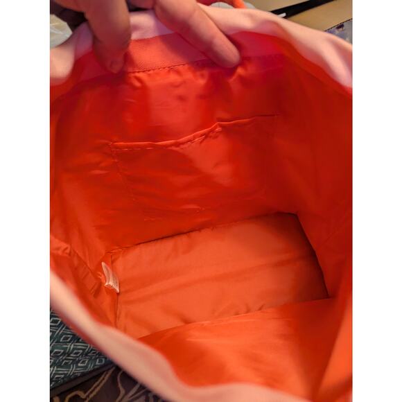 NWT Victoria's Secret Striped Insulated Beach Cooler Backpack - Picture 5 of 6